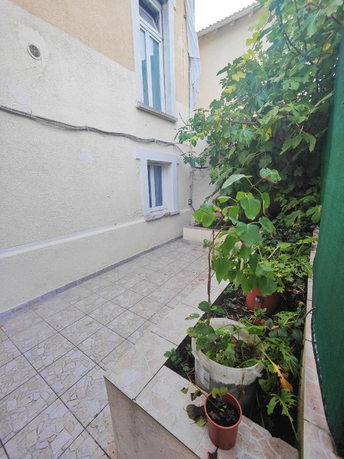 La Parisienne Pansiyon Stains Dış mekan fotoğraf